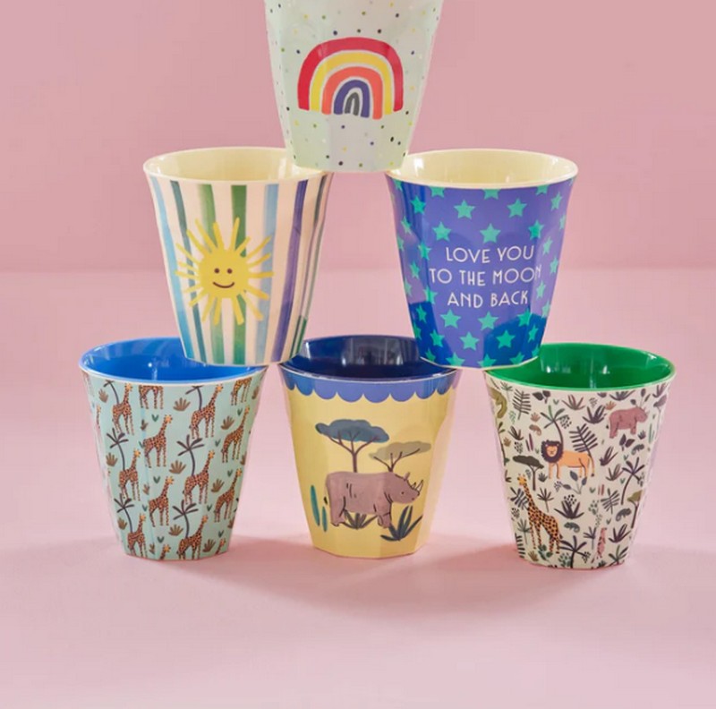 Bicchiere acqua in melamina decorato stelle e scritta “Love you to the moon and back”